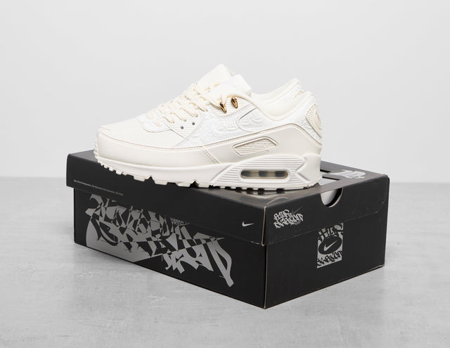 !MAX 90 SLWN WHT/CRM