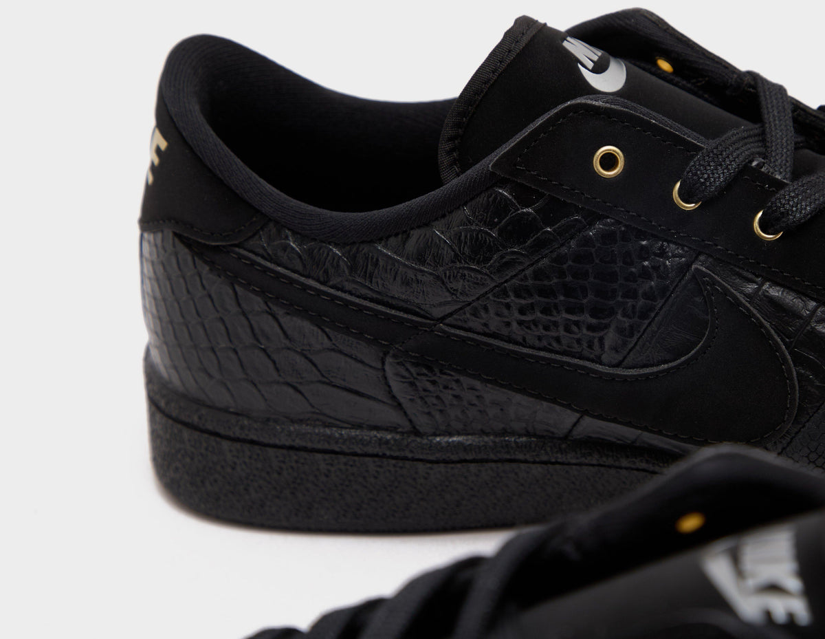 Nike Tennis Classic