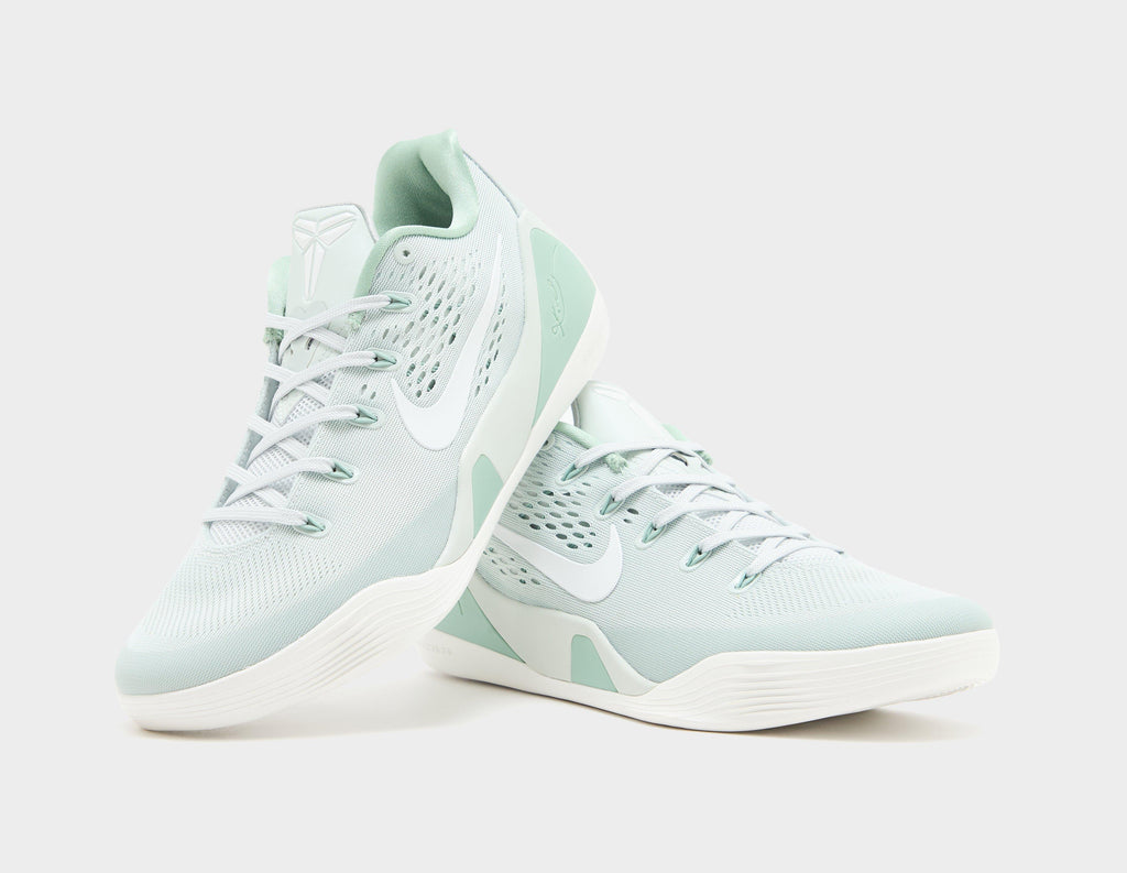 Nike Kobe 9 Elite Low EM Protro