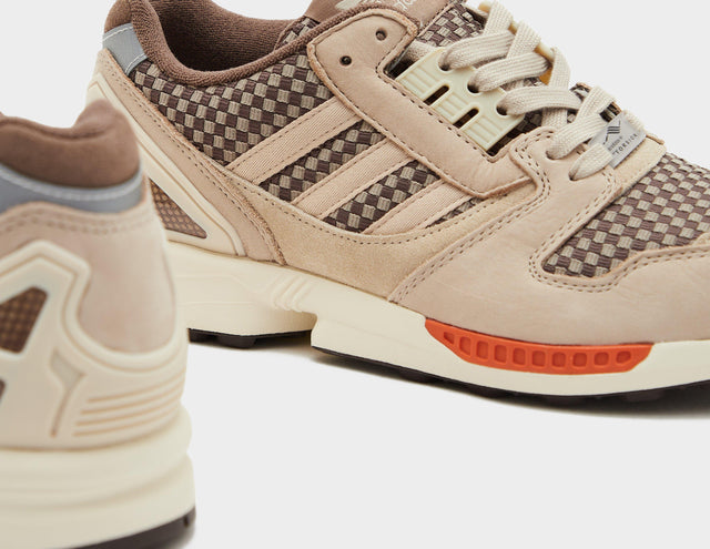 ZX 8000