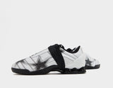 Total90 Shox Magia Women's
