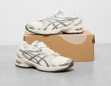 GEL - DS TRAINER 14 Women's - Women's Footwear