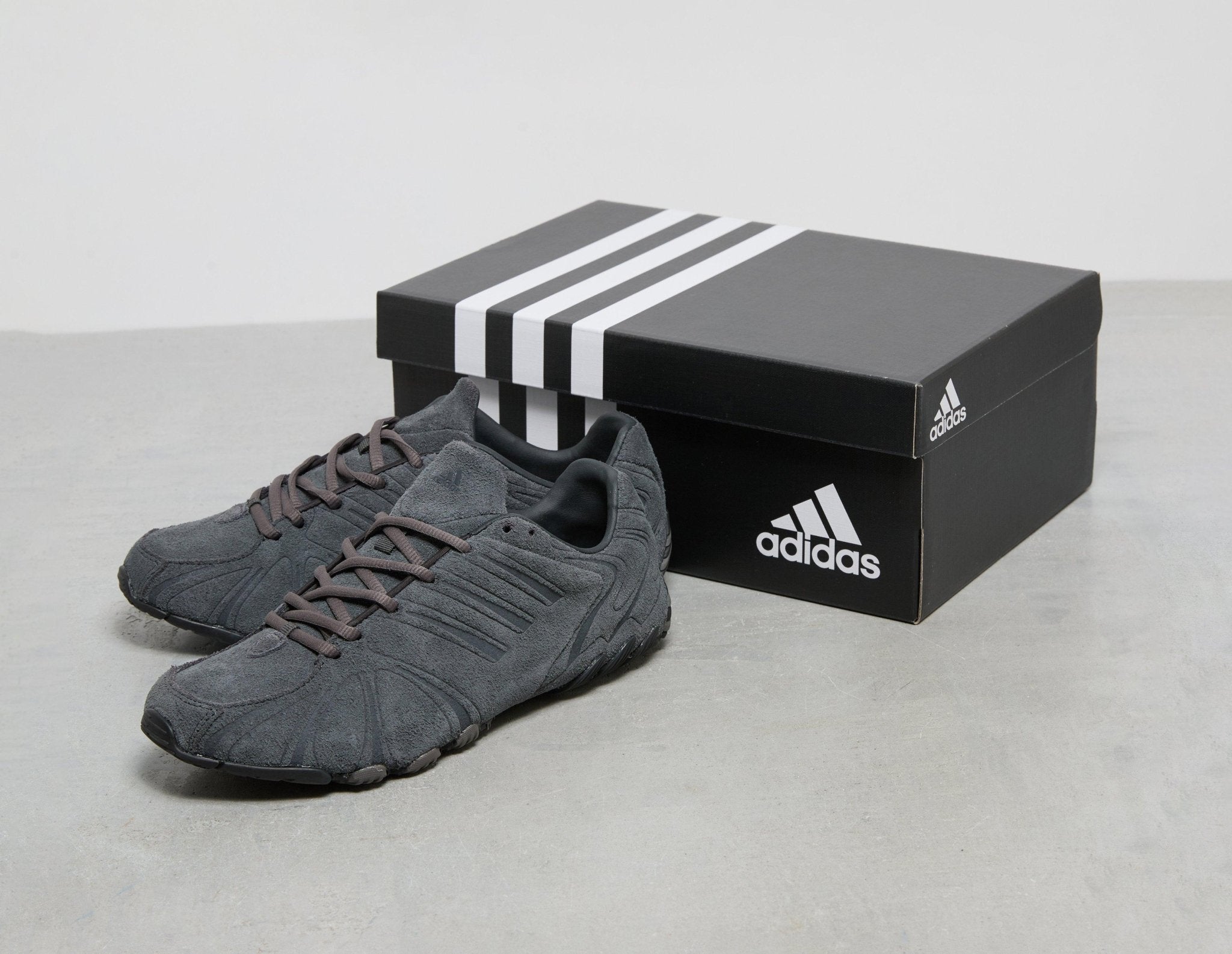 adidas tubulars womens