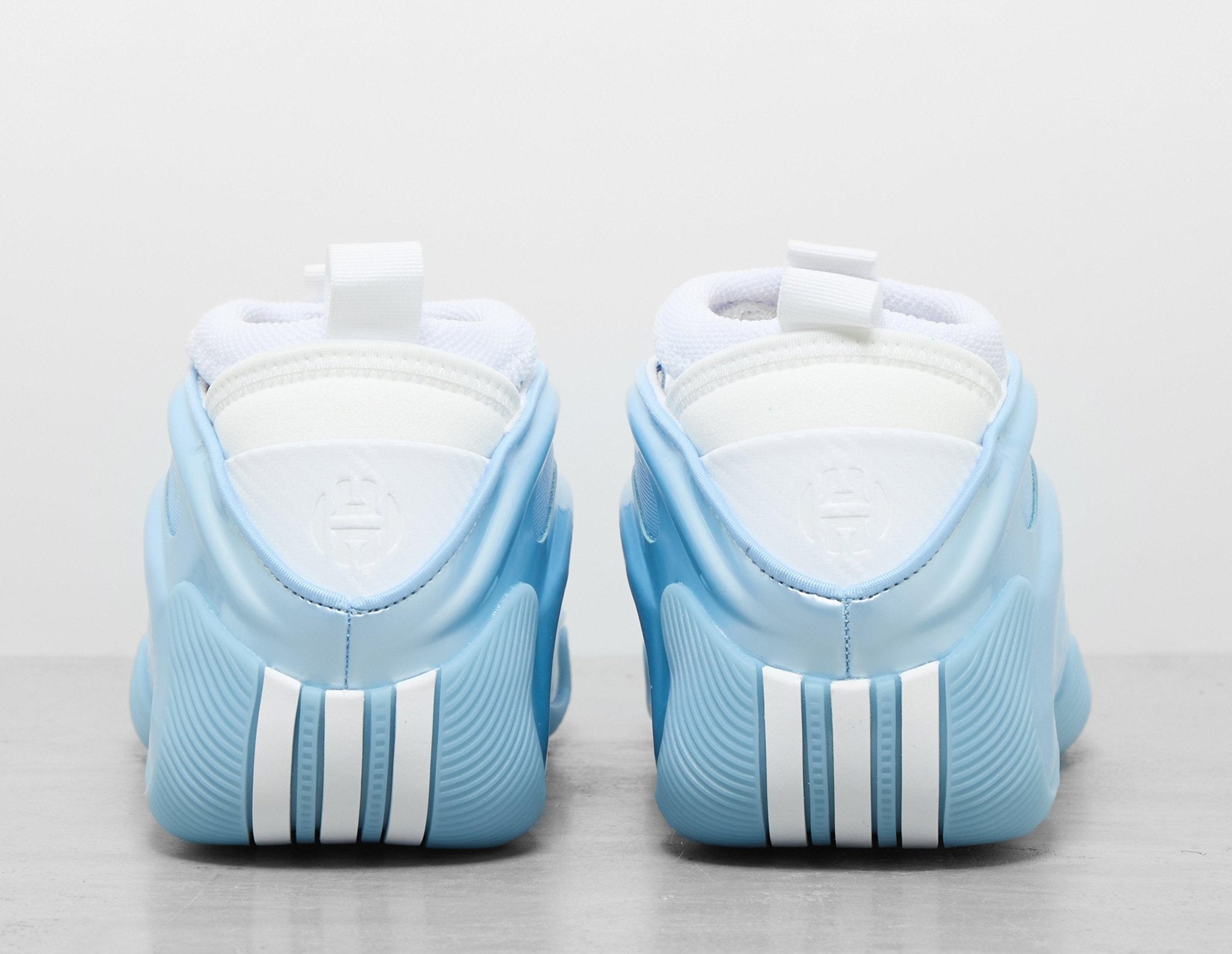 james harden blue shoes