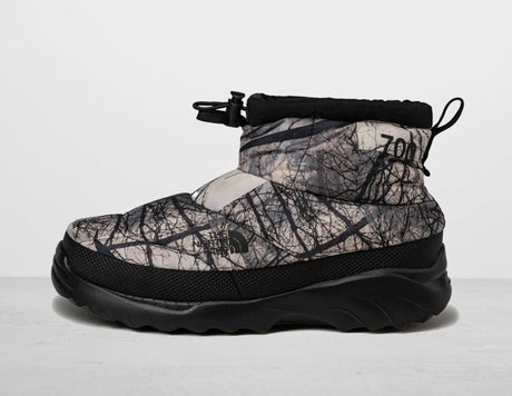 Nuptse Traction Chukka - Men's Footwear