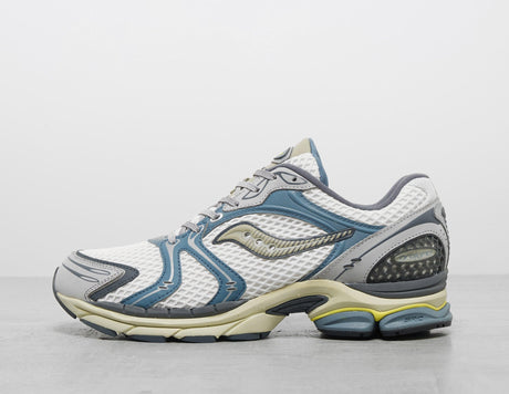 Progrid Triumph 4 - Men's Footwear