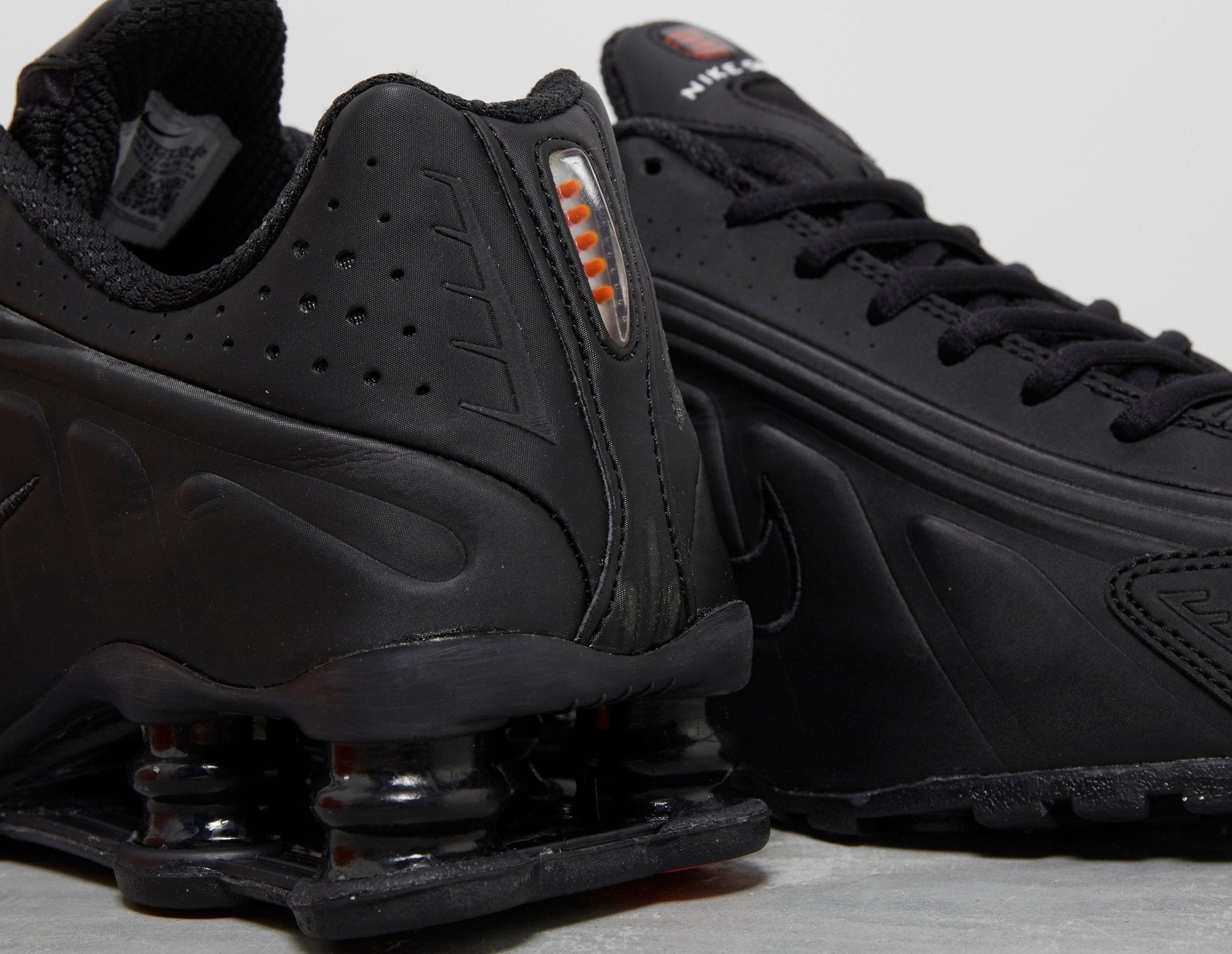 Black Nike Shox R4 Women's | Footpatrol