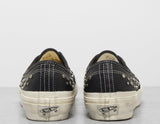 Studded Premium LX Authentic 44 - Men's Footwear