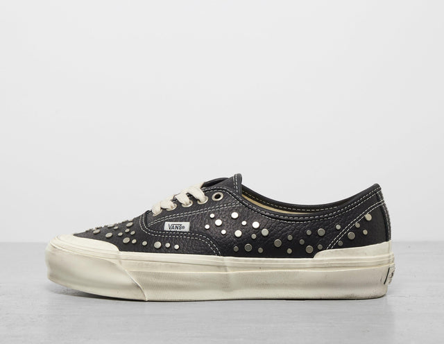 Studded Premium LX Authentic 44 - Men's Footwear