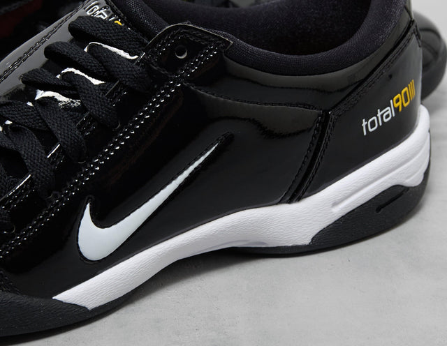 Total 90 - Men's Footwear