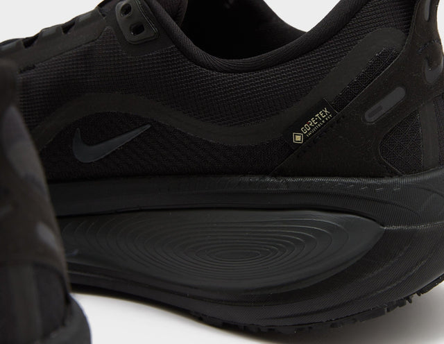 Vomero 18 GORE - TEX - Men's Footwear