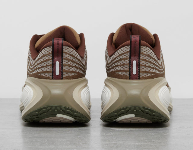 Vomero Plus - Men's Footwear