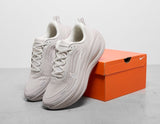 Vomero Plus - Men's Footwear