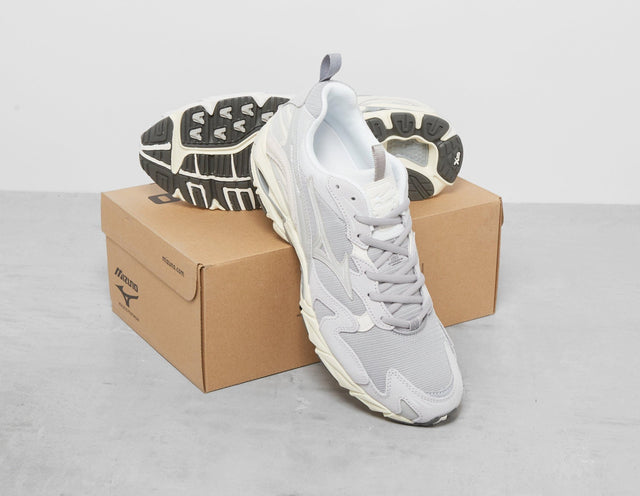 Wave Rider 10 - Men's Footwear