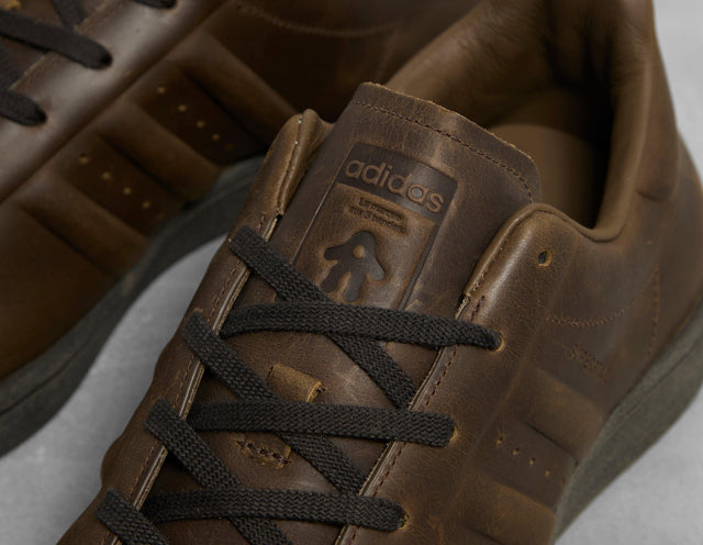 x AVAVAV Superstar - Men's Footwear