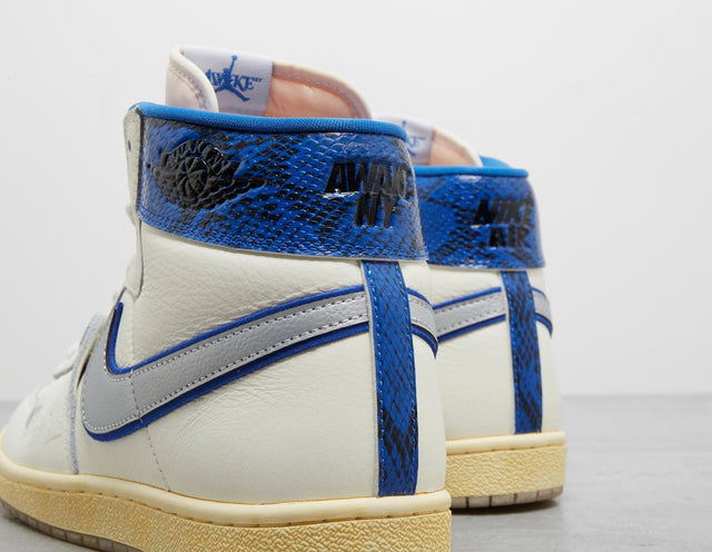 x Awake NY Air Ship - Men's Footwear